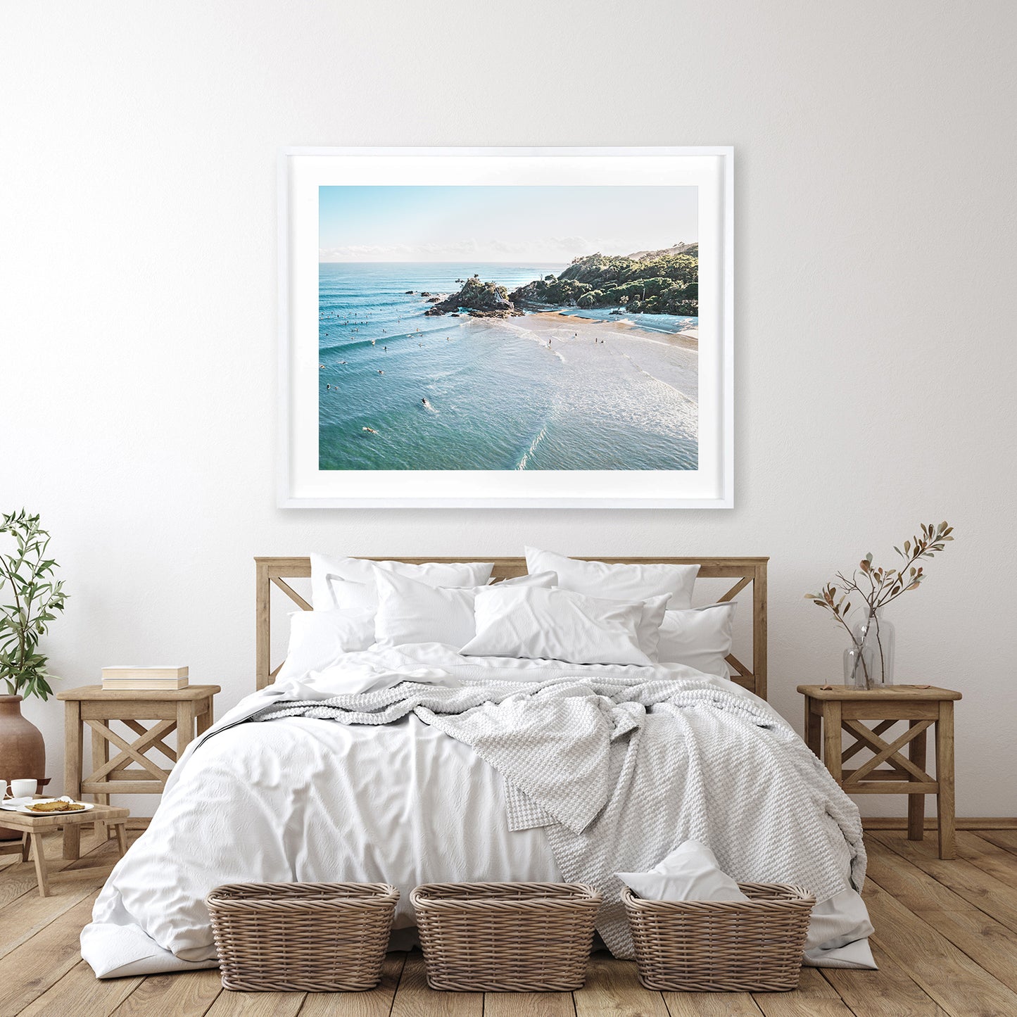 G048 - BYRON BAY