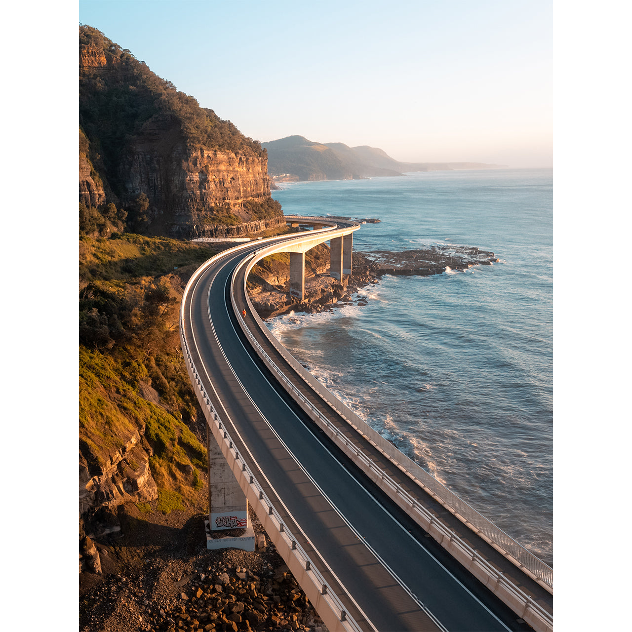 G006 - SEA CLIFF BRIDGE